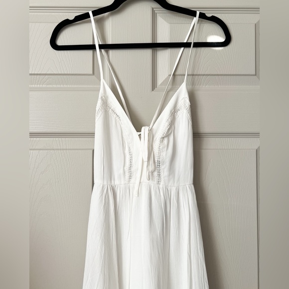 NWT Forever 21 Contemporary White Mini Dress, Size Small - Picture 2 of 6
